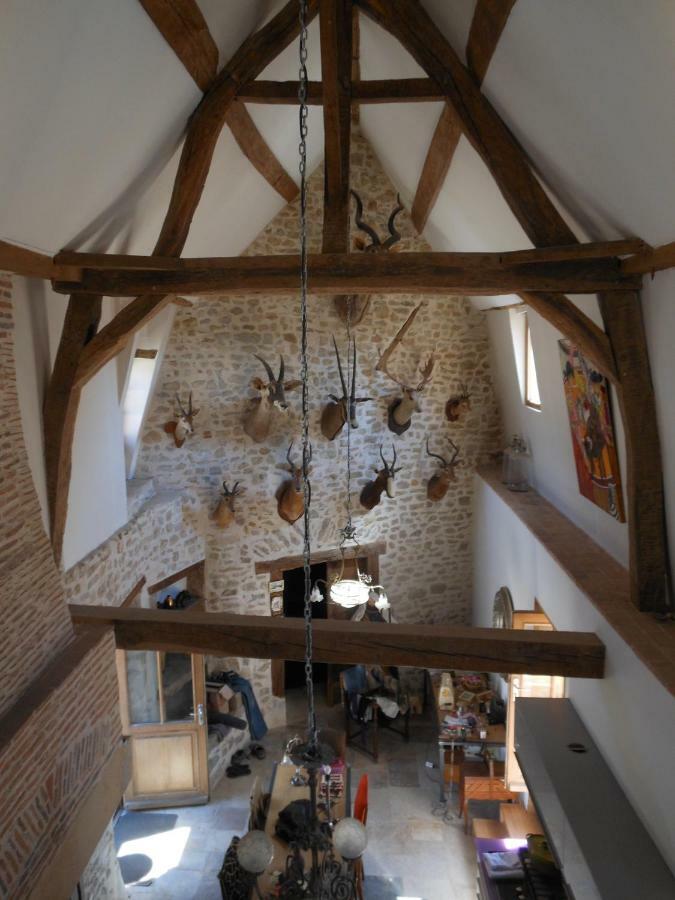 Les Chambres De La Basilique Neuvy-Saint-Sépulchre Eksteriør billede